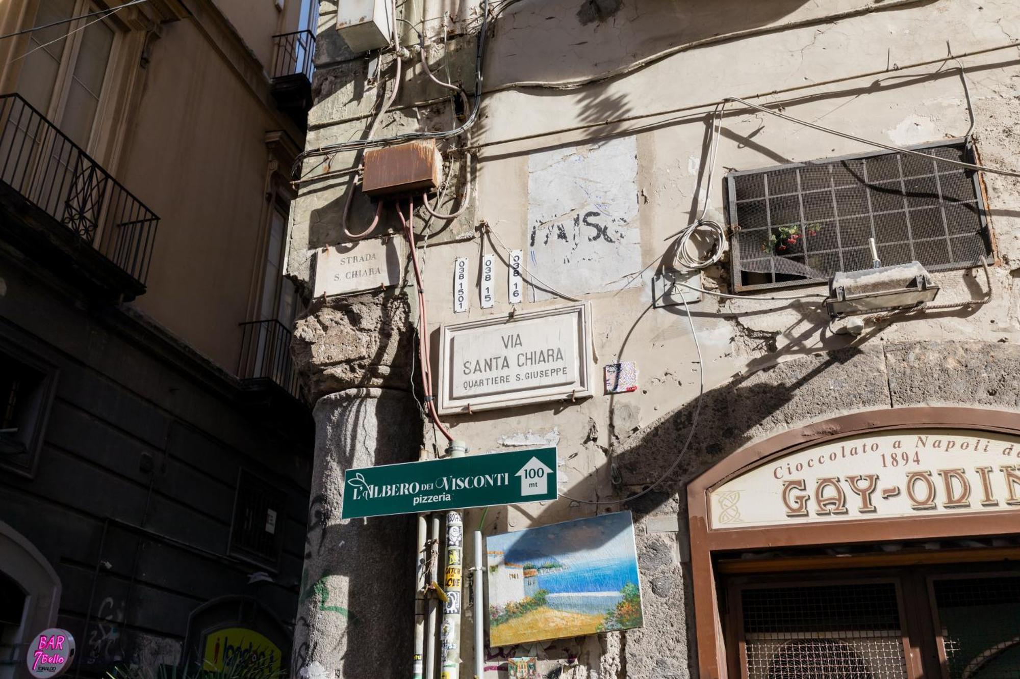 O' Munasterio E Santa Chiara Napoli Esterno foto